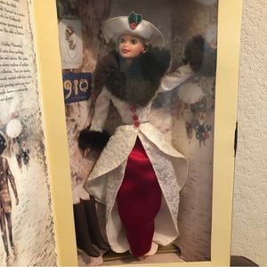 NNRFB Vintage 1995 Holiday Memories Barbie